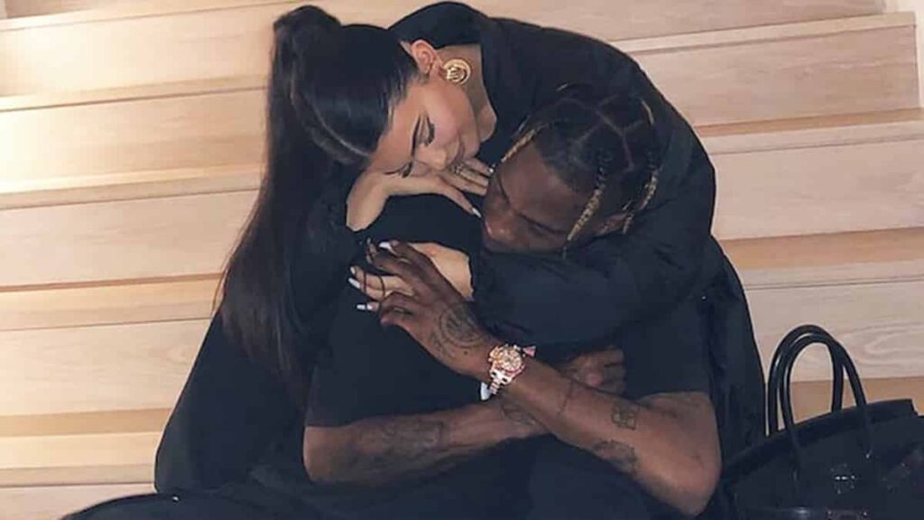 kylie-jenner-ultra-complice-avec-travis-scott-sur-instagram-1-1